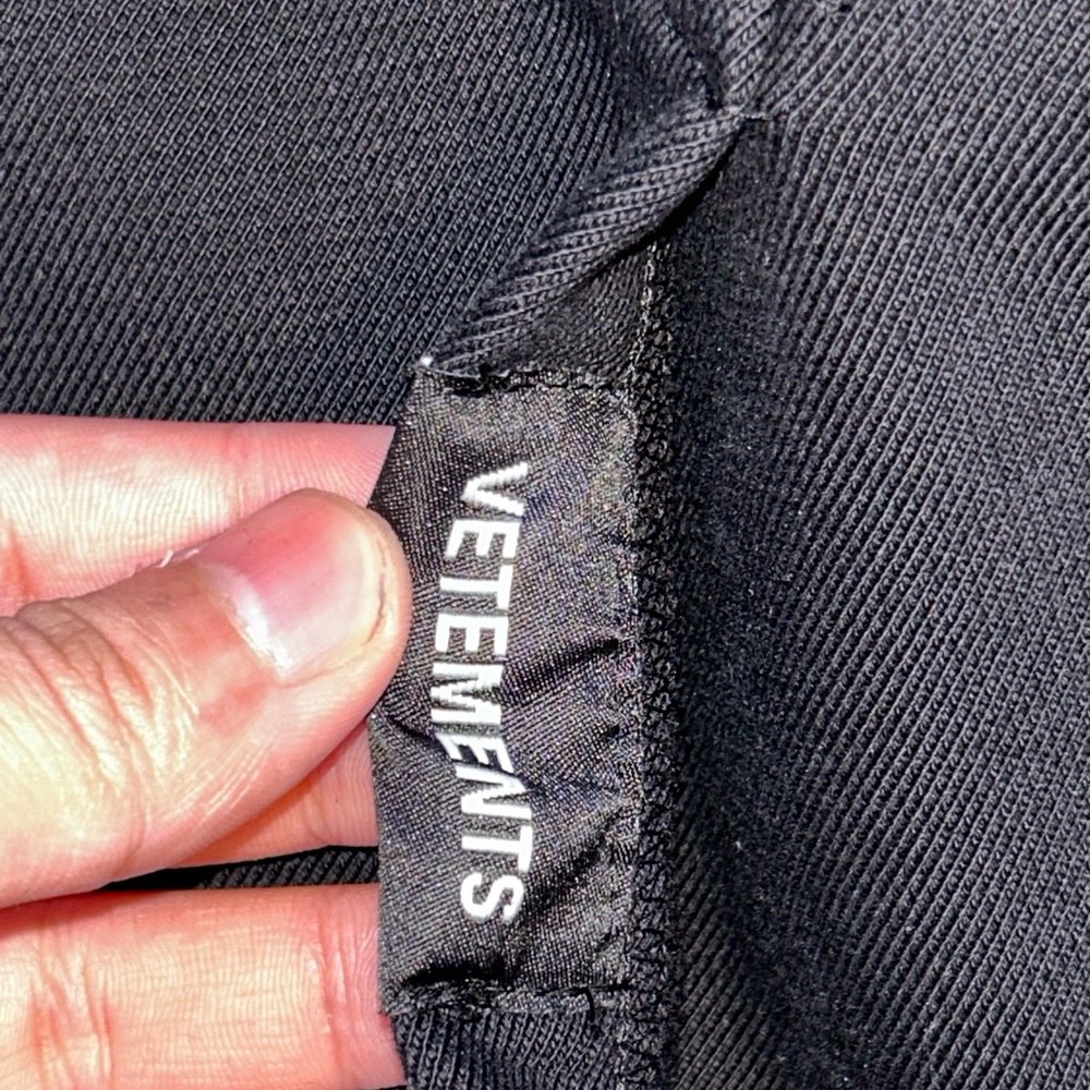 VETEMENTS BLK N BLUE ECSTASY HOODIE 2020 SPRING MEDIUM HOODIE - Picture 11 of 16